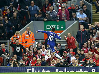 WATCH: Eden Hazard is hitting...
